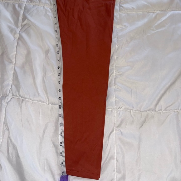 Balance Athletica Orange Cloud Curve Leggings Size Medium - Picture 3 of 3